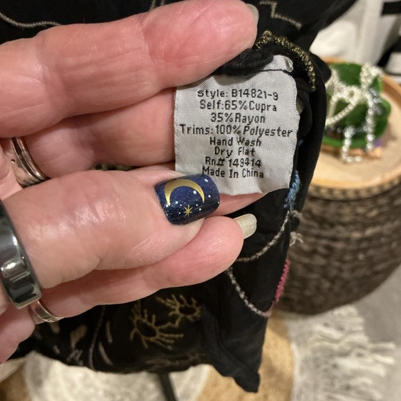 Johnny Was Biya Picassa ( Storybook) Shirt S - Picture 16 of 16